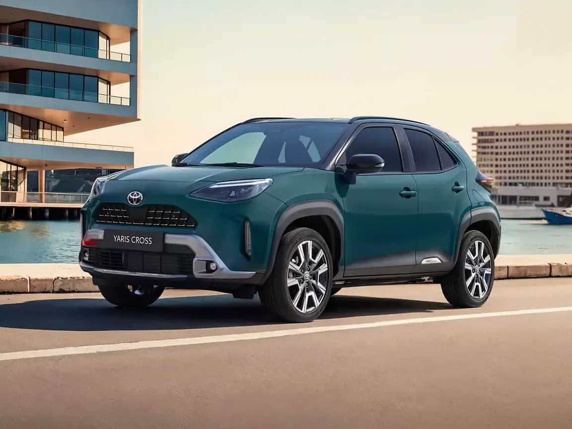 YARIS CROSS ERIPAKKUMINE