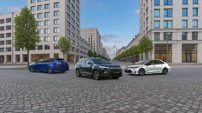 MAAILMA LEMMIKMUDEL COROLLA - TÄISHÜBRIIDID ERIHINNAGA