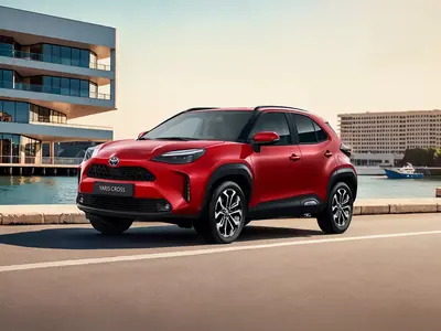 YARIS CROSS ERIPAKKUMINE