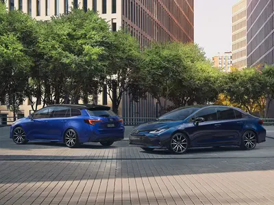 COROLLA SEDAANI JA TOURING SPORTSI KAMPAANIAPAKKUMINE