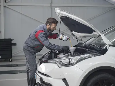 AMSERV 10+ TOYOTA  HOOLDUS