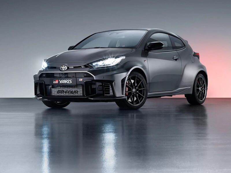  Toyota GR Yaris